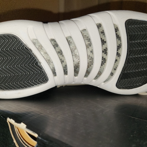 DEADSTOCK; NEW, NEVER WORN NOR USED  JORDON SNEAKERS 👟 - Picture 6 of 6